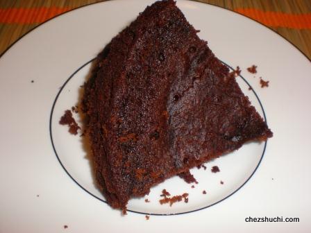 >Chocolate cake in pressure cooker