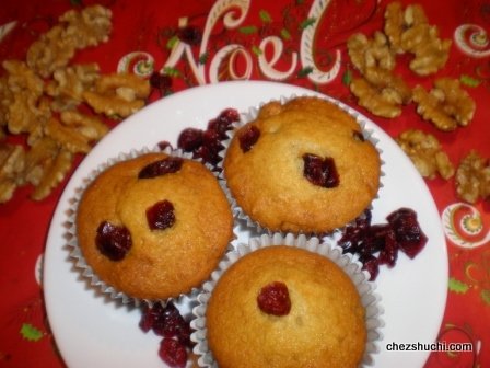 >Cranberries Walnut Muffins 