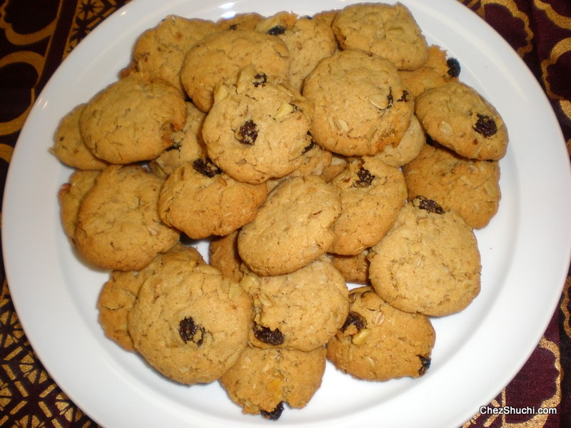 oat raisin cookies