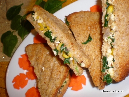 >Grilled Spinach corn Sandwich